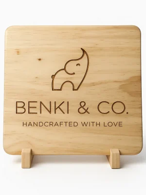 Letrero de madera pino personalizado en Perú