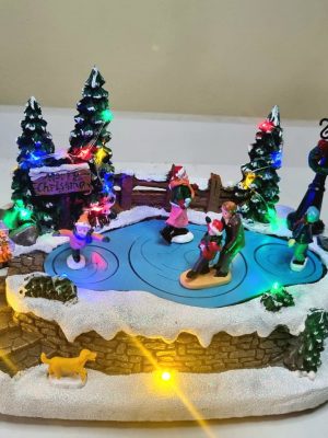 Familia Patinando en Hielo