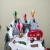 Villa navideña con globos aerostáticos